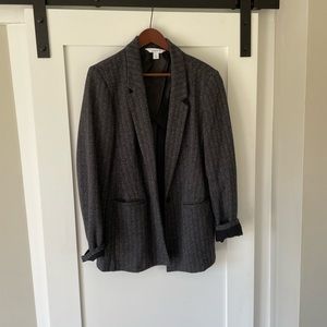 Grey boyfriend-style oversized blazer